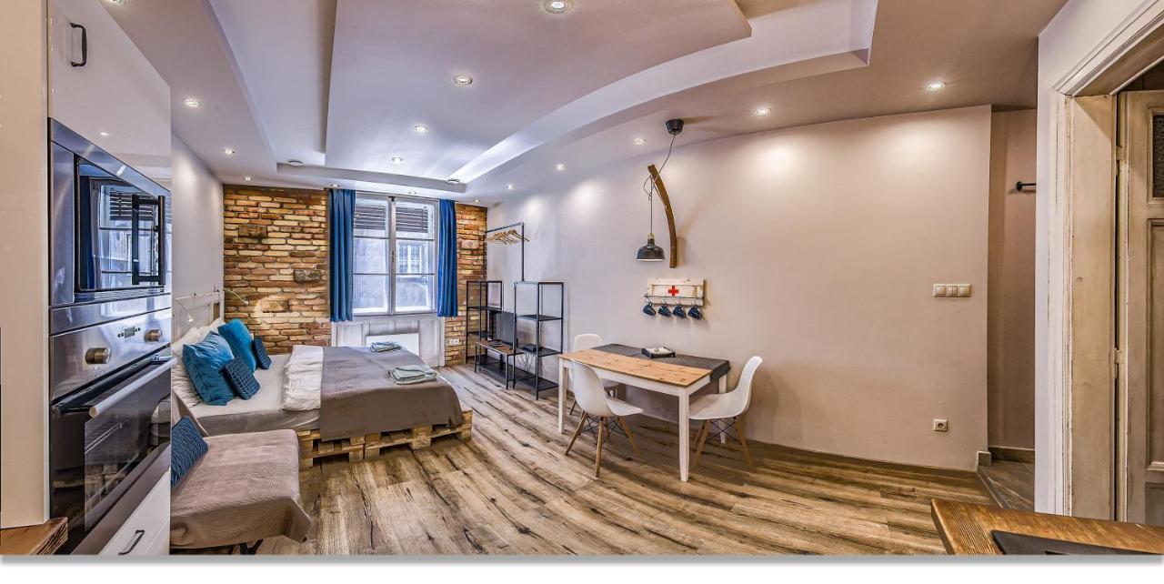 Downtown Boutique Suite — Photos 1